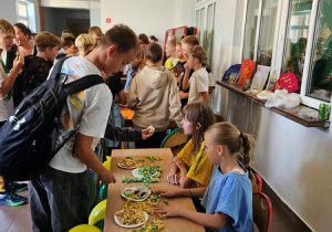 Tydzień Budowania Relacji – Tydzień Przeciwdziałania Przemocy Rówieśniczej – Tydzień Szczęścia w Szkole